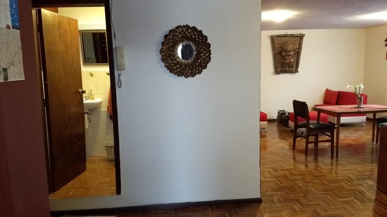 Apartamento Independiente A 6 Minutos De Mall El Jardin Apartment Quito Exterior photo